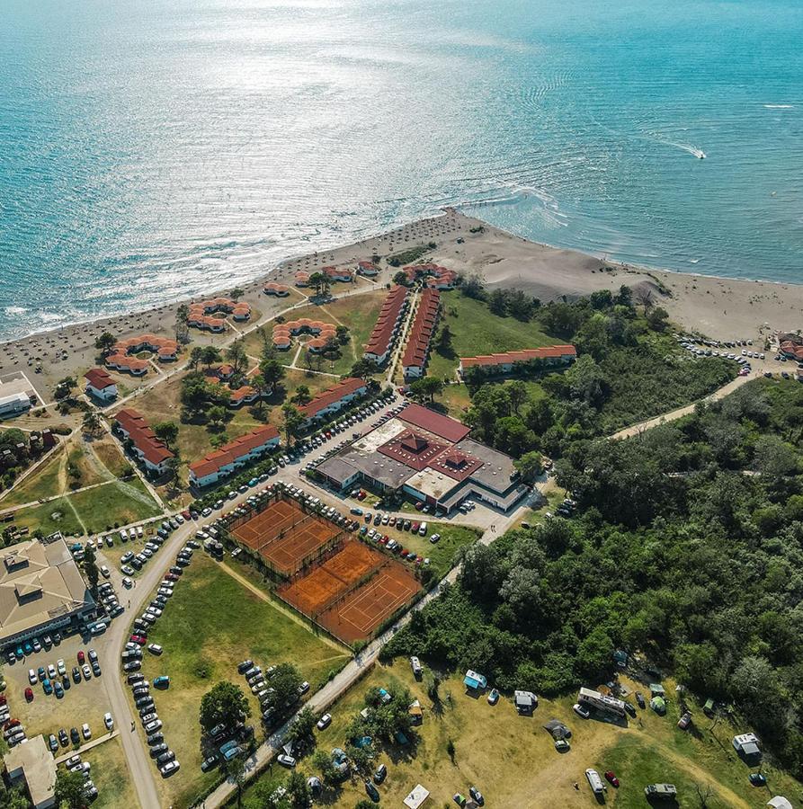 Fkk Ada Bojana Hotell Ulcinj Eksteriør bilde
